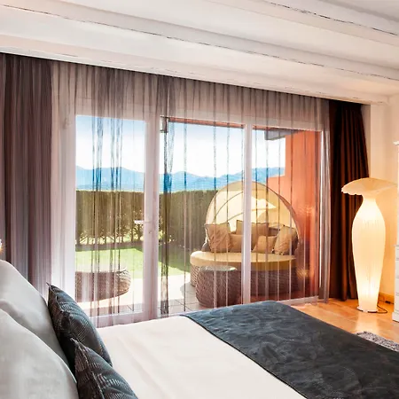 Mas Tapiolas Hotel
