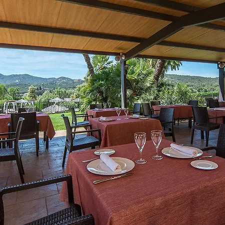 Mas Tapiolas Hotel